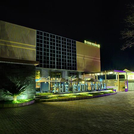 Four Vedas Hotel & Resort Siliguri Exterior foto